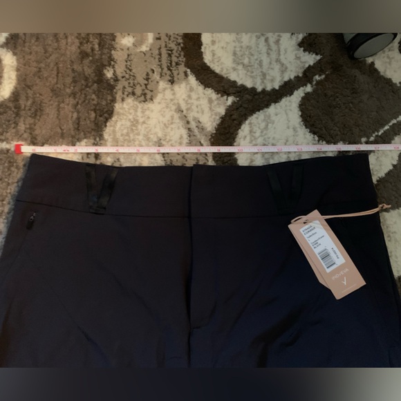 NWT Indyeva Strada Hiking Shorts Black LARGE - Picture 4 of 6